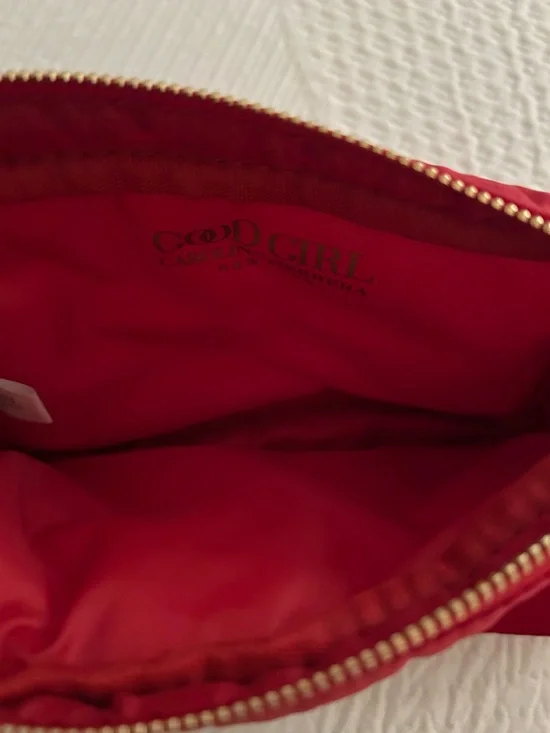 Carolina Herrera Red Quilted Crossbody Bag NWOT - Picture 4 of 4